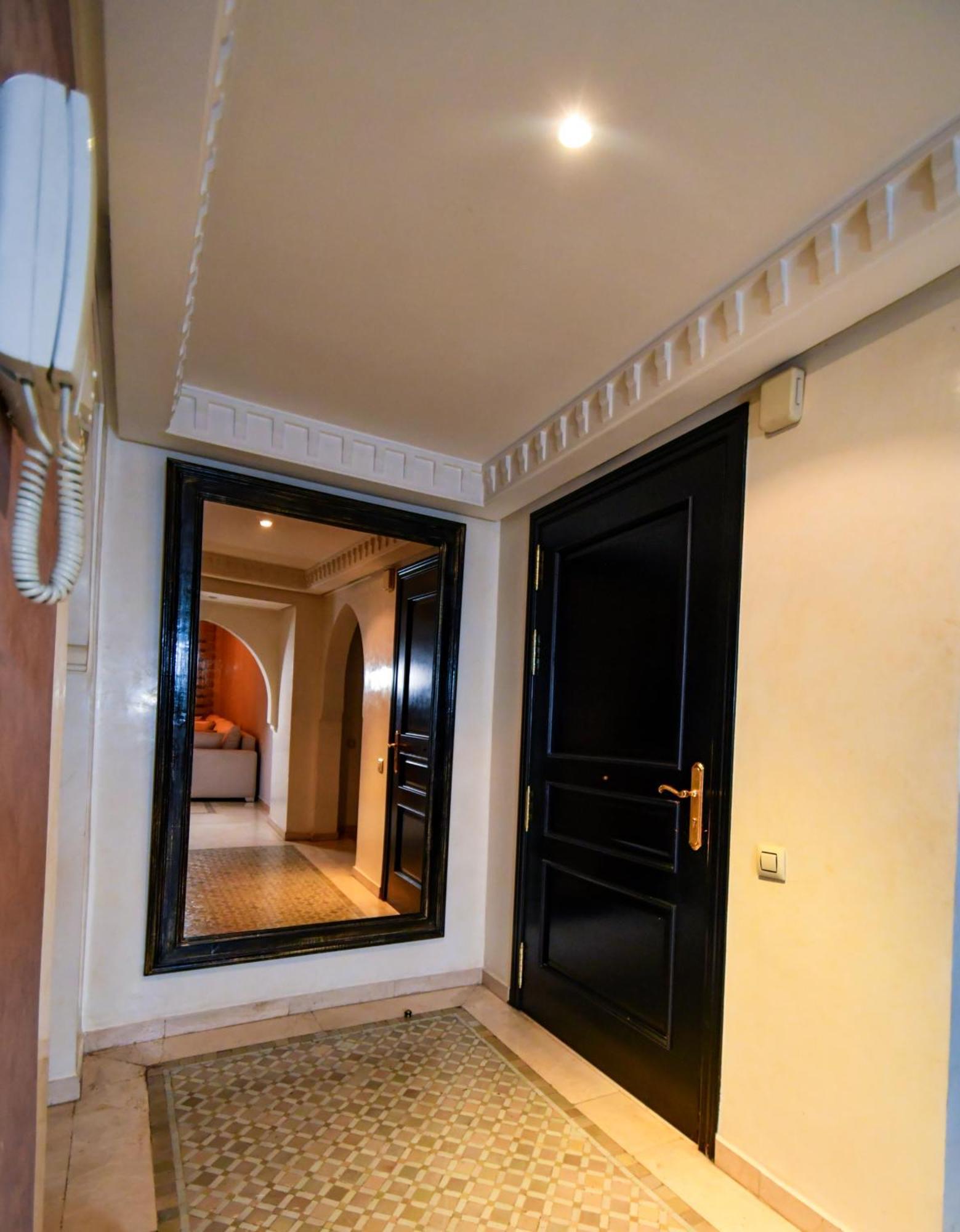 Appartement Haut Standing Gueliz Plaza Marrakesch Exterior foto